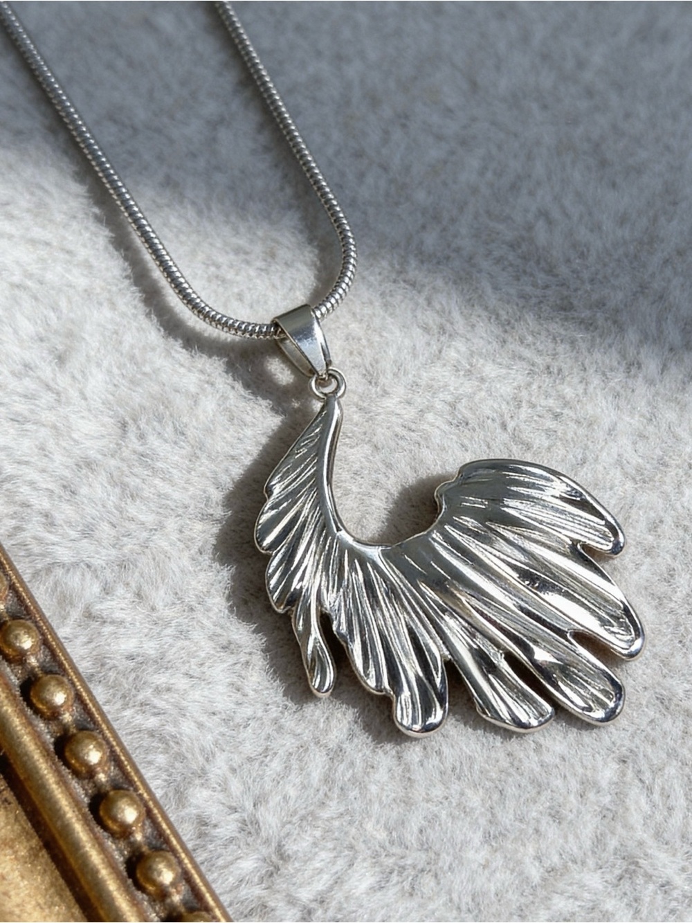Silver Wing Pendant Necklace